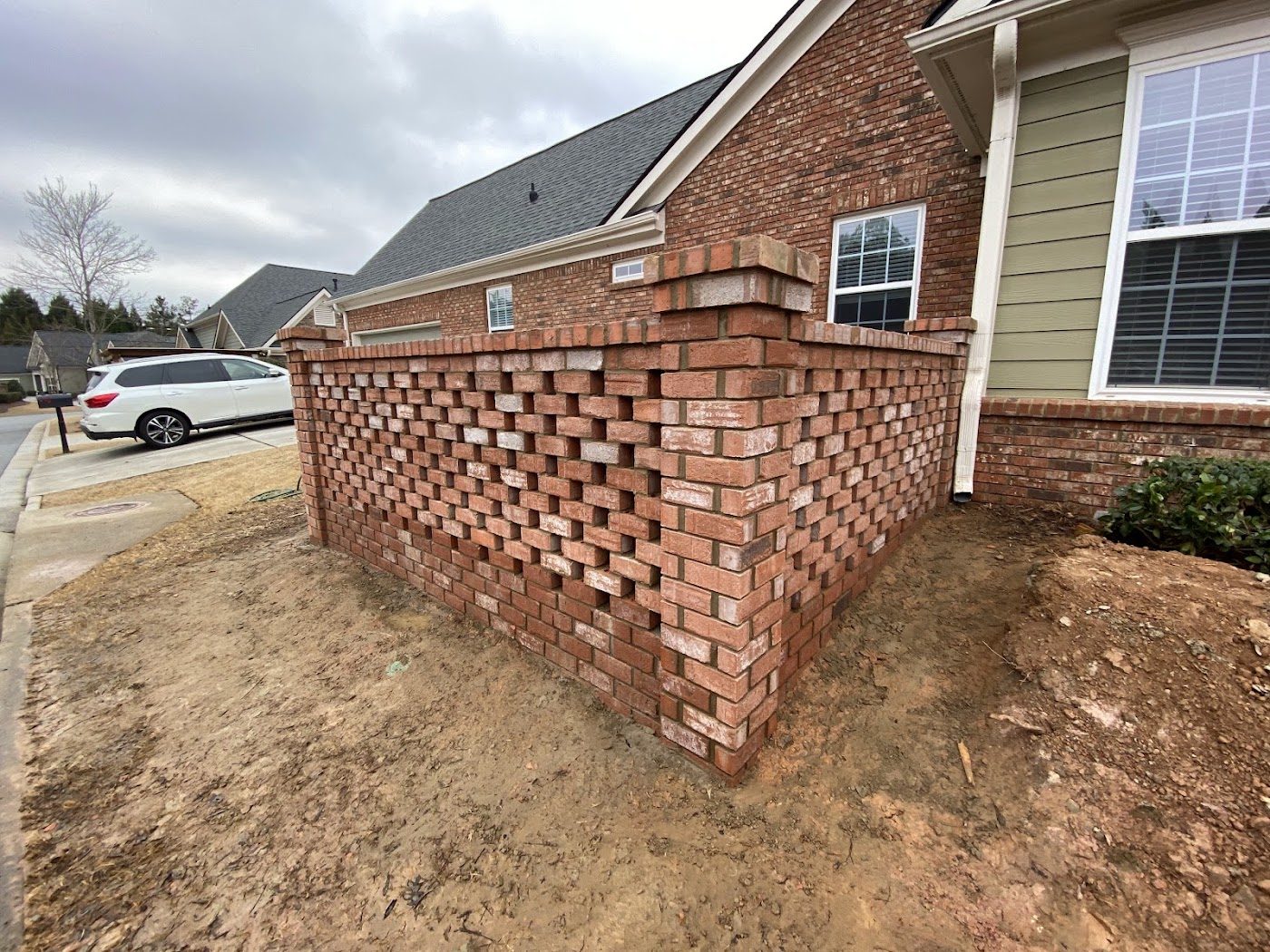 Brick screen wall